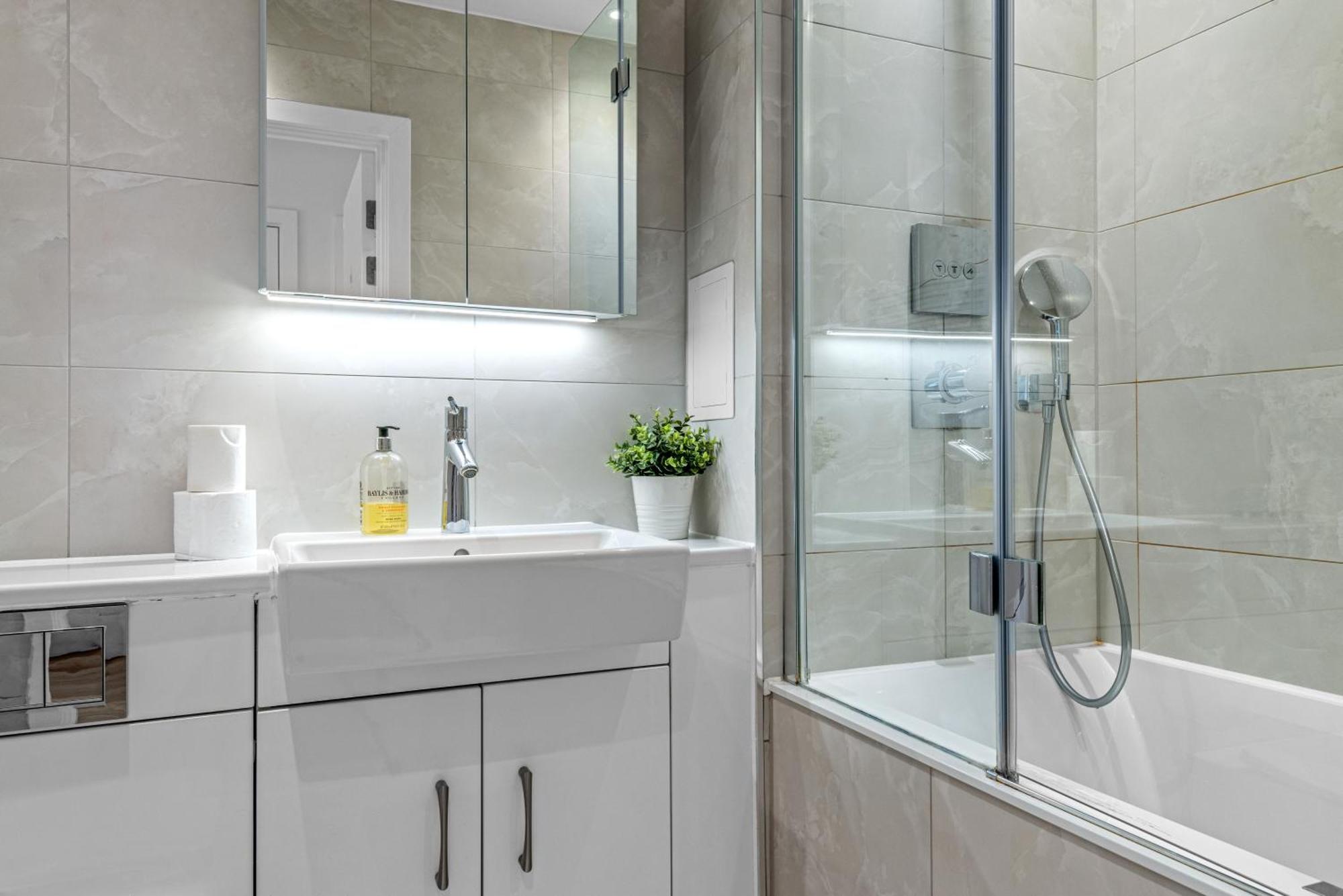 Londwell, Heart Of Notting Hill, Balcony Suite Luxury Londýn Exteriér fotografie